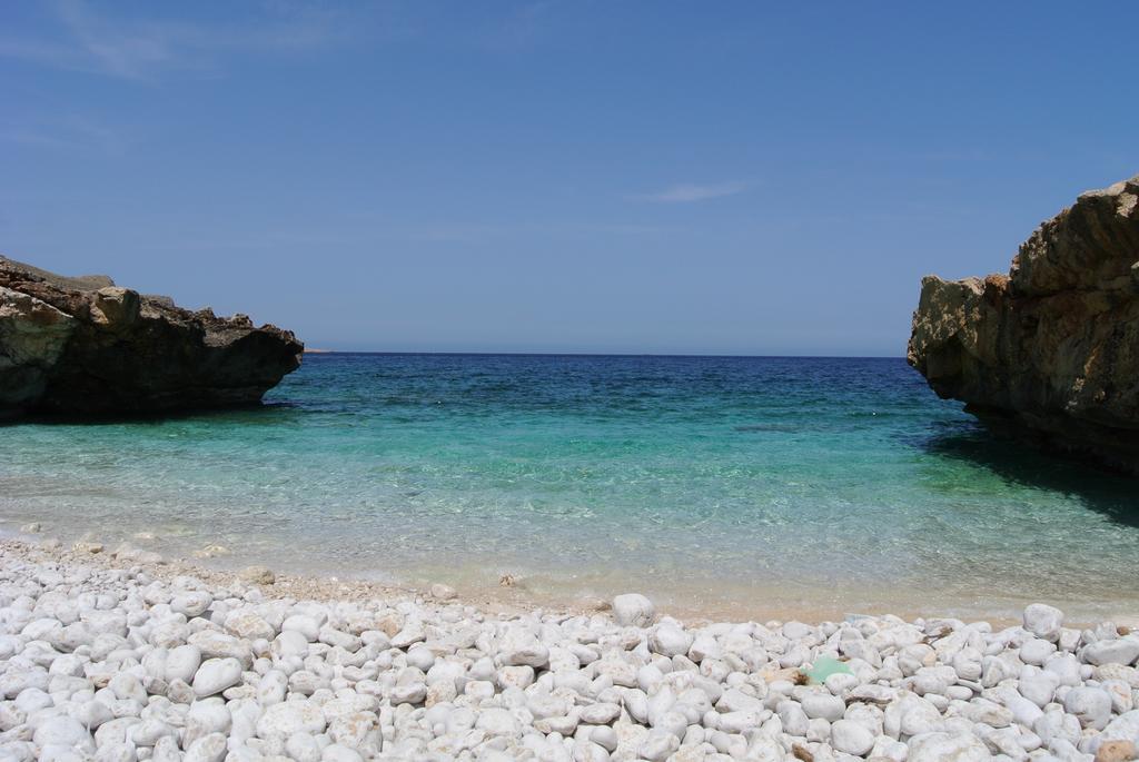 La Pineta Al Mare Apartment เอริเช ภายนอก รูปภาพ