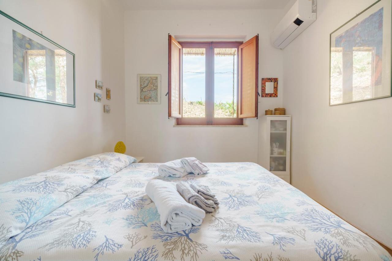 La Pineta Al Mare Apartment เอริเช ภายนอก รูปภาพ