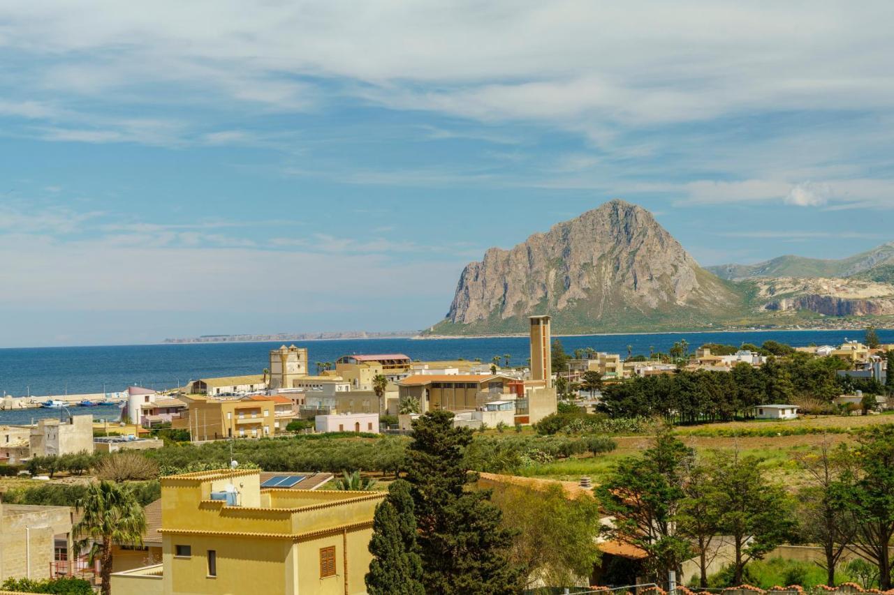La Pineta Al Mare Apartment เอริเช ภายนอก รูปภาพ