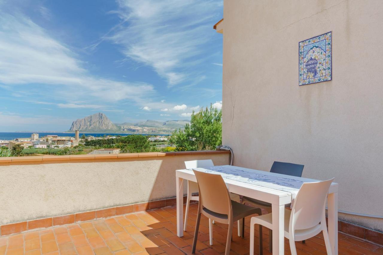 La Pineta Al Mare Apartment เอริเช ภายนอก รูปภาพ