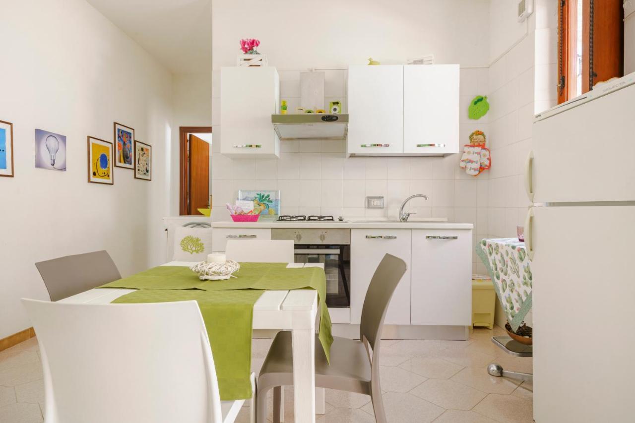 La Pineta Al Mare Apartment เอริเช ภายนอก รูปภาพ