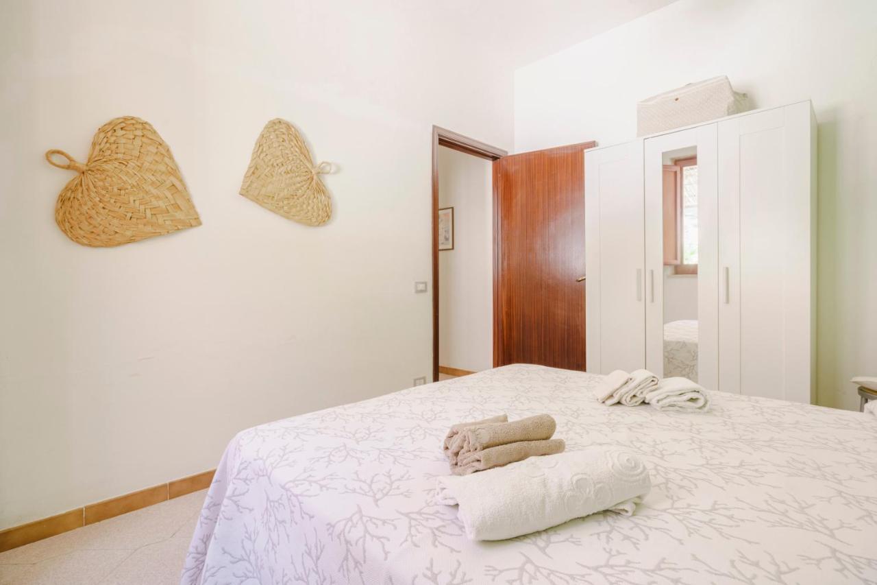 La Pineta Al Mare Apartment เอริเช ภายนอก รูปภาพ