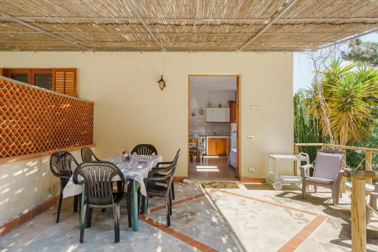 La Pineta Al Mare Apartment เอริเช ภายนอก รูปภาพ