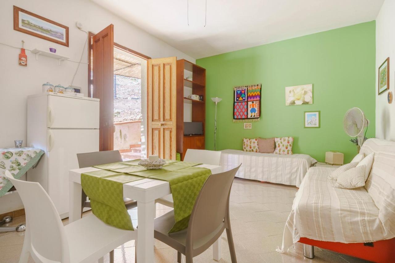 La Pineta Al Mare Apartment เอริเช ภายนอก รูปภาพ