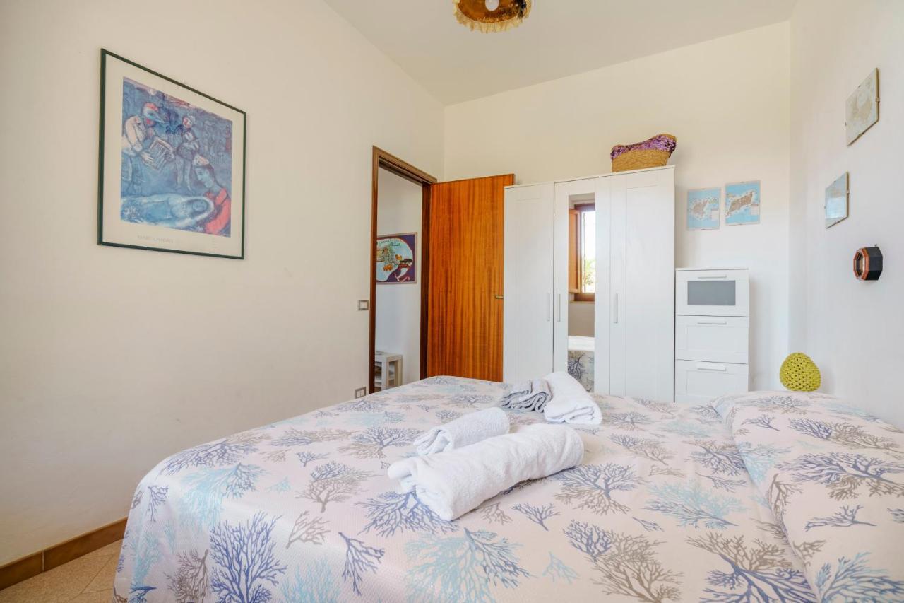 La Pineta Al Mare Apartment เอริเช ภายนอก รูปภาพ
