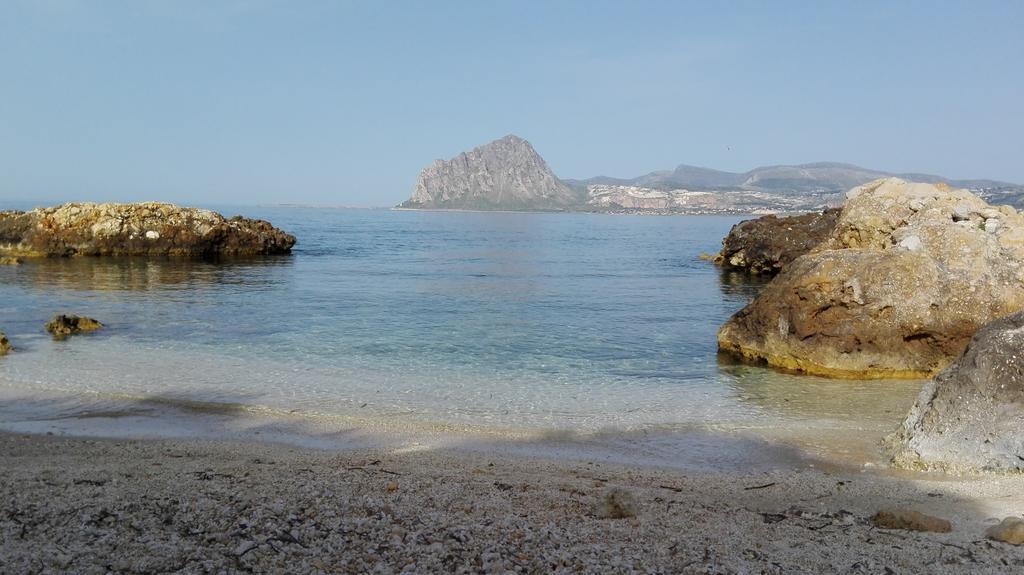 La Pineta Al Mare Apartment เอริเช ภายนอก รูปภาพ